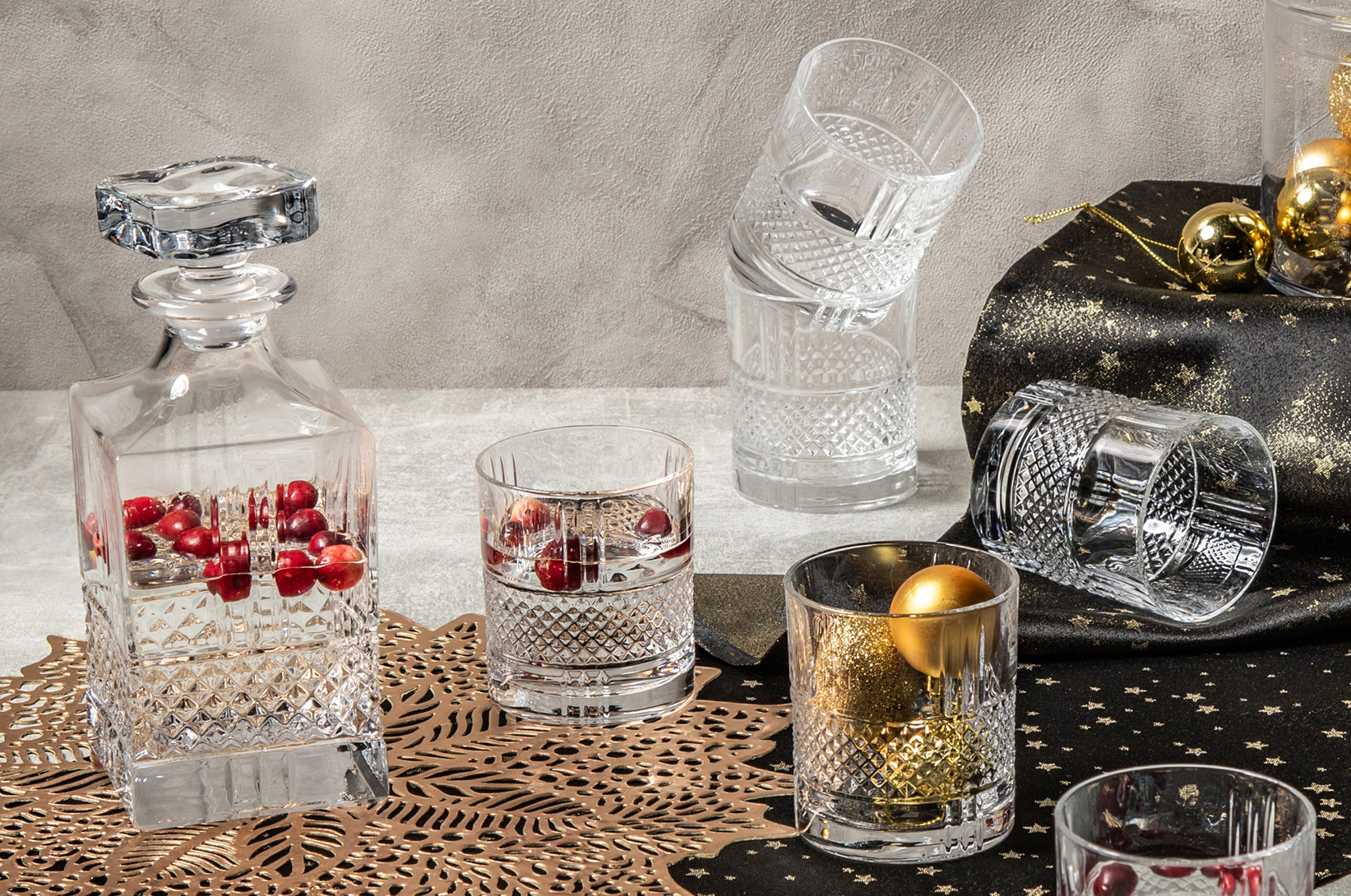 Ako si vyzdobiť byt na Silvestra 2023/24?