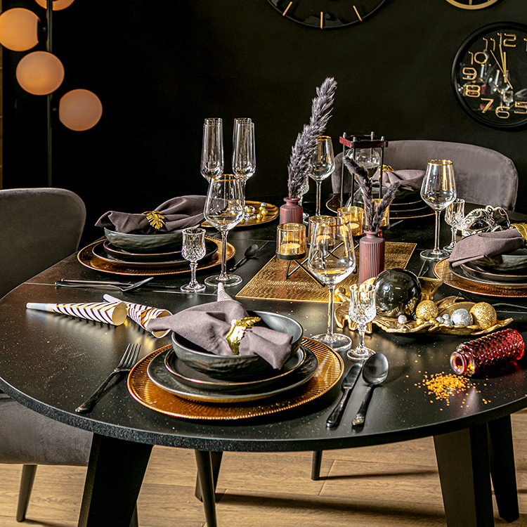 Ako si vyzdobiť byt na Silvestra 2023/24?