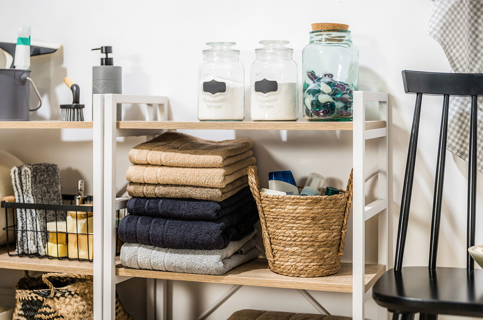 Malá kúpeľňa v bytovom domu – tipy na aranžmán