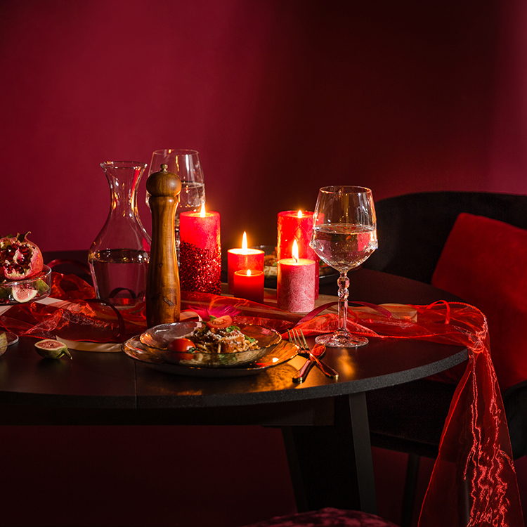 Tipy na romantického Valentín doma – čo si pripraviť?