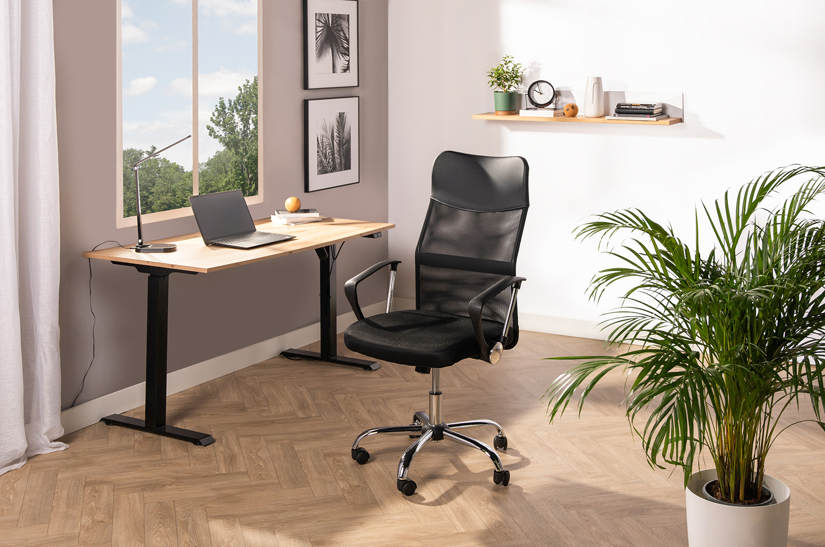 Domáca kancelária - ako vytvoriť priestor na prácu doma?