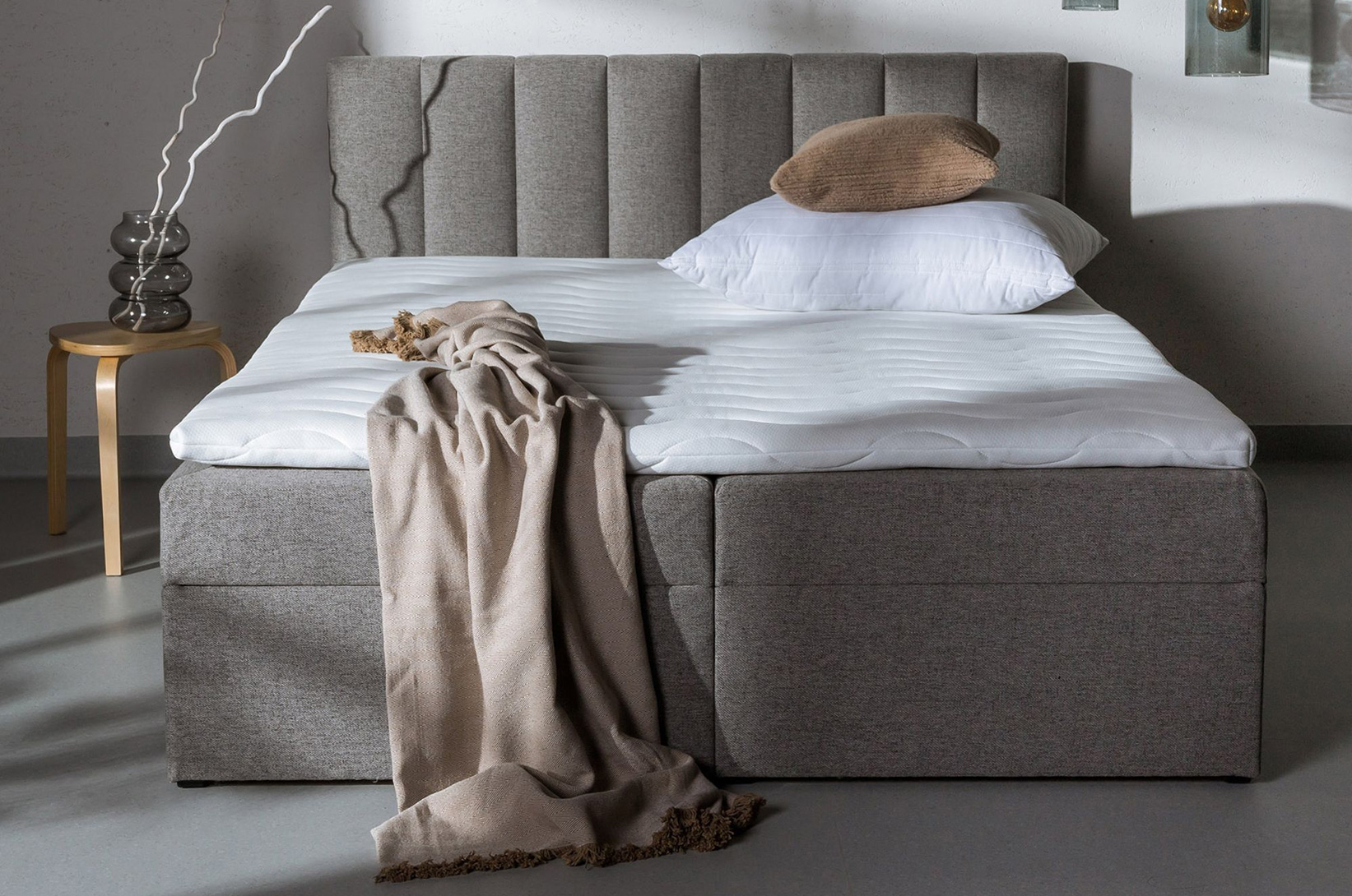 Aká posteľ sa hodí do malej spálne?