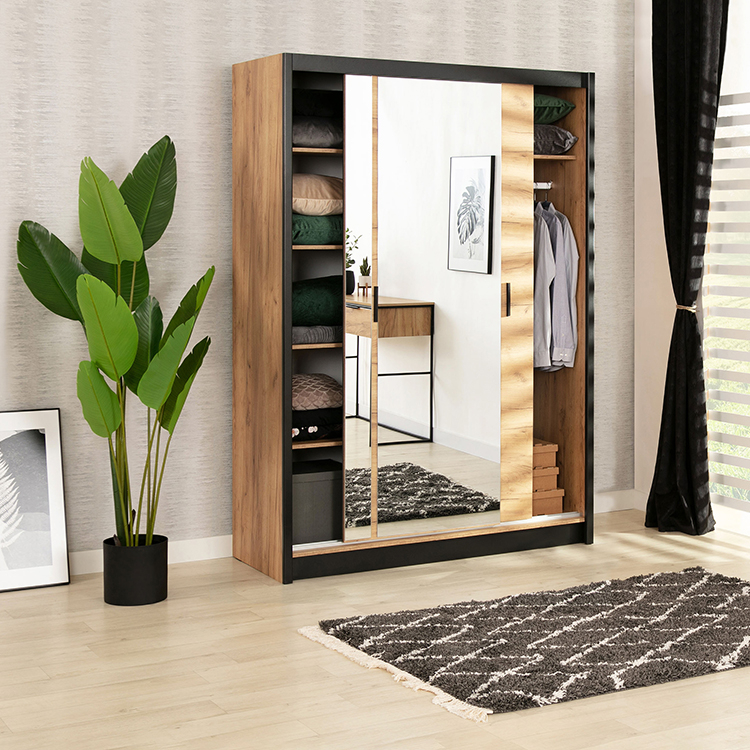 Hlboké šatníkové skrine na mieru 21. storočia - predstavujeme inteligentné riešenia na usporiadanie šatníka