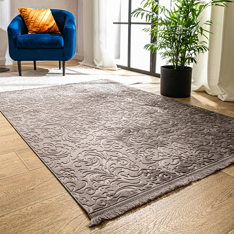 Ako ručne prať koberec? Majstrovské spôsoby, ako dosiahnuť bezchybnú sviežosť