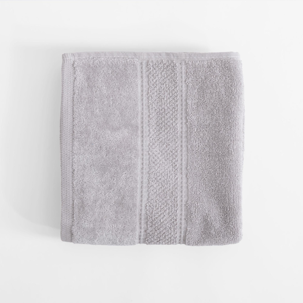 Bavlnený uterák na tvár vo svetlosivej farbe MARIO 50x90 cm
