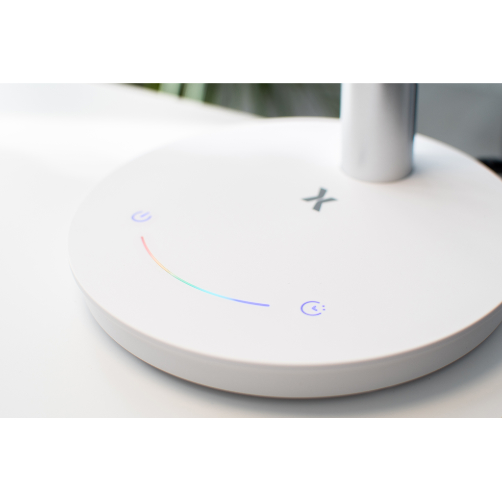 LED stolná lampa PANAMA biela