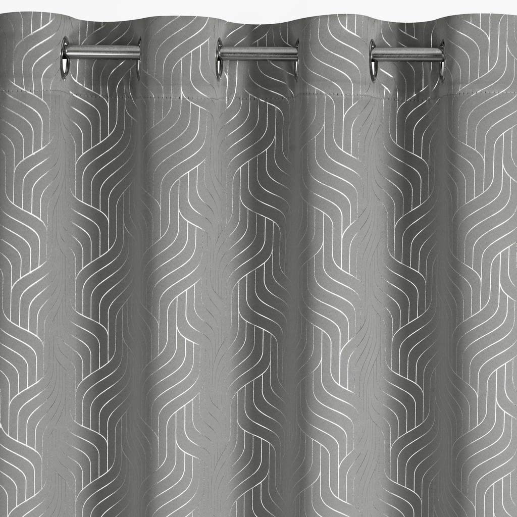 Záves na priechodkách v striebornej farbe OLETA 140x250 cm