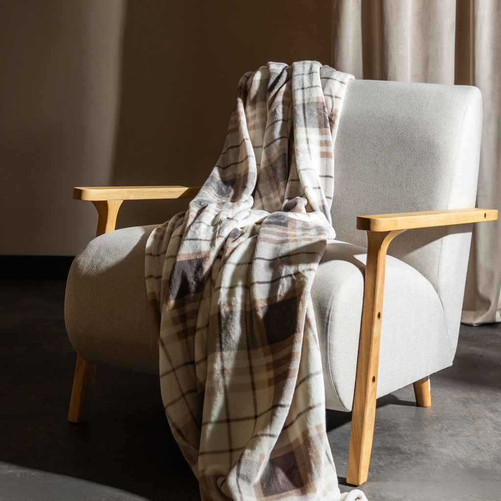 Béžová károvaná deka TYLOR 150x200 cm