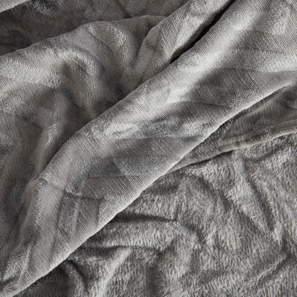 Geometrická deka DOBLE tmavosivá 150x200 cm