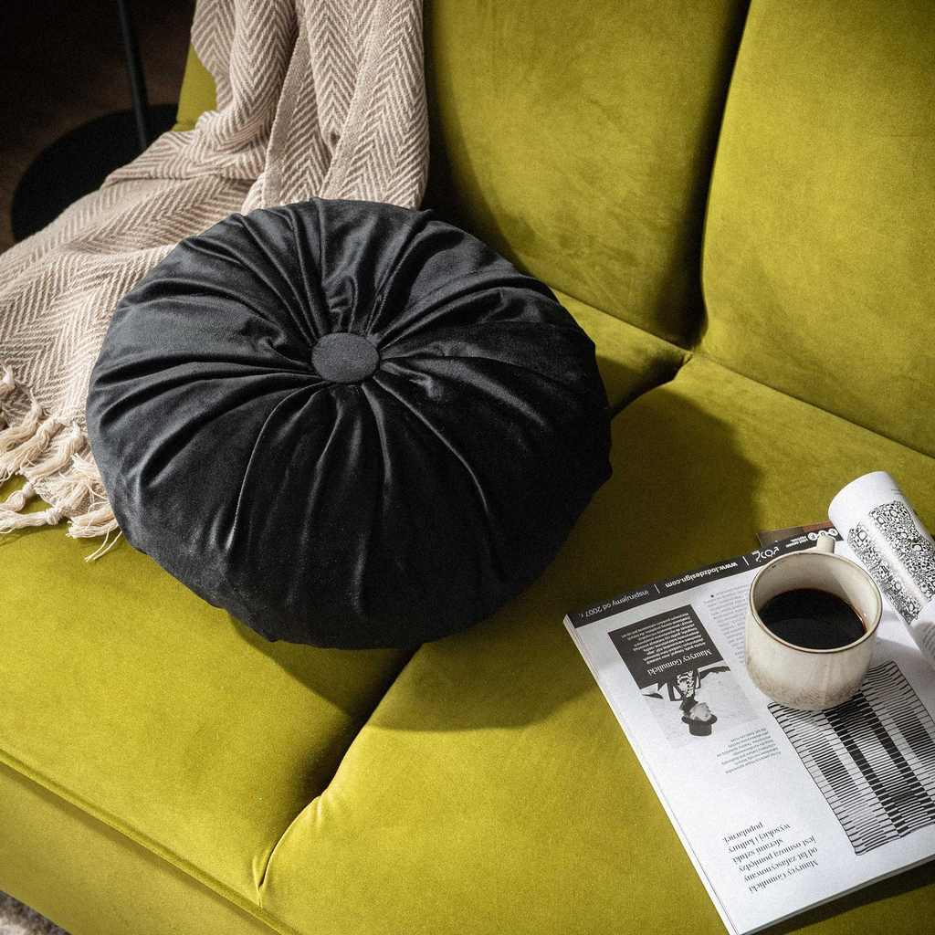 Dekoratívny okrúhly vankúš SELMA čierny 40 cm