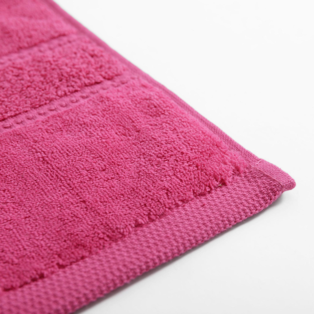 Bavlnený uterák na tvár v amarantovej farbe MARIO 50x90 cm