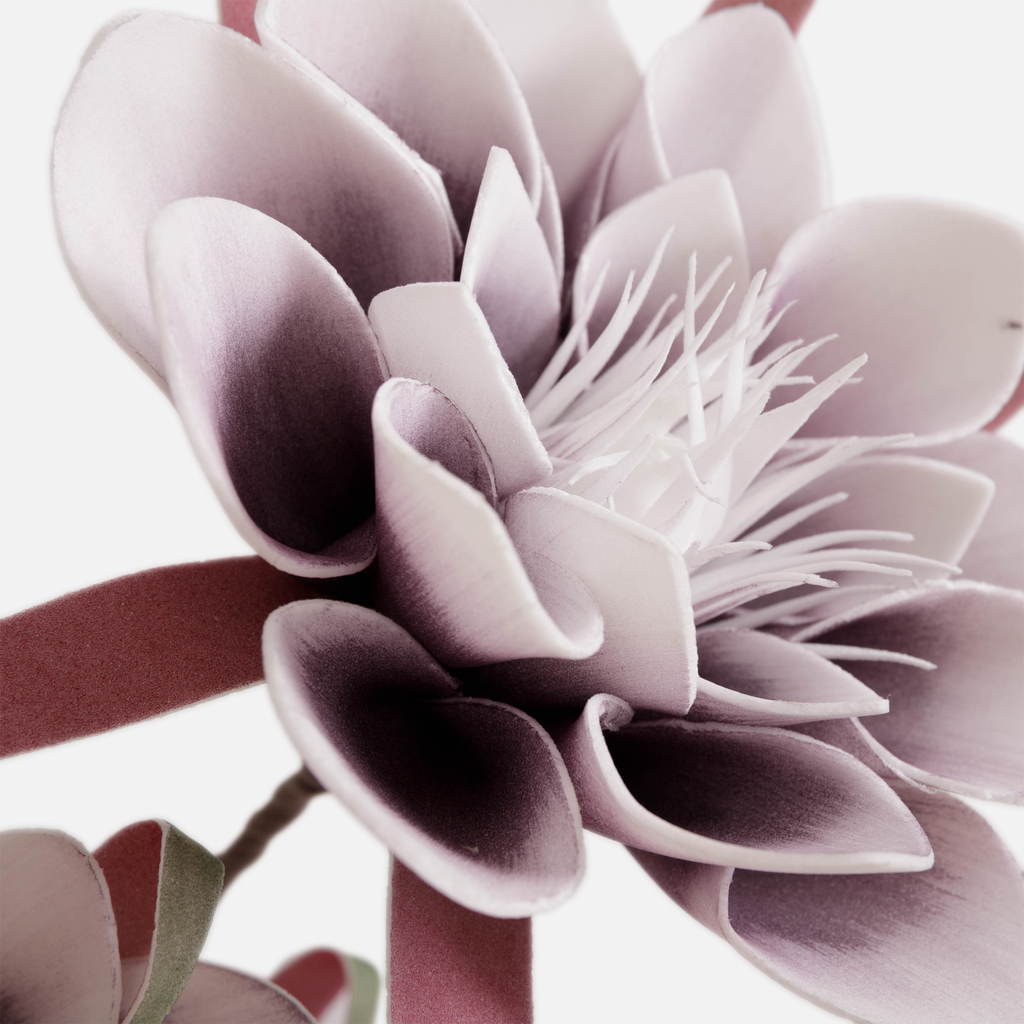 Umelý kvet v bielej a fialovej farbe 80 cm