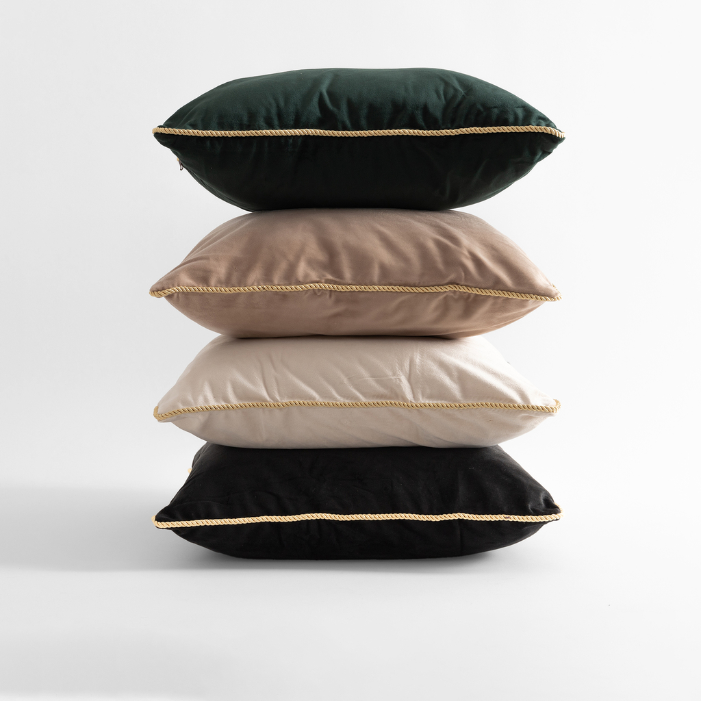 Velúrová obliečka na vankúš krémová LILLE 60x60 cm