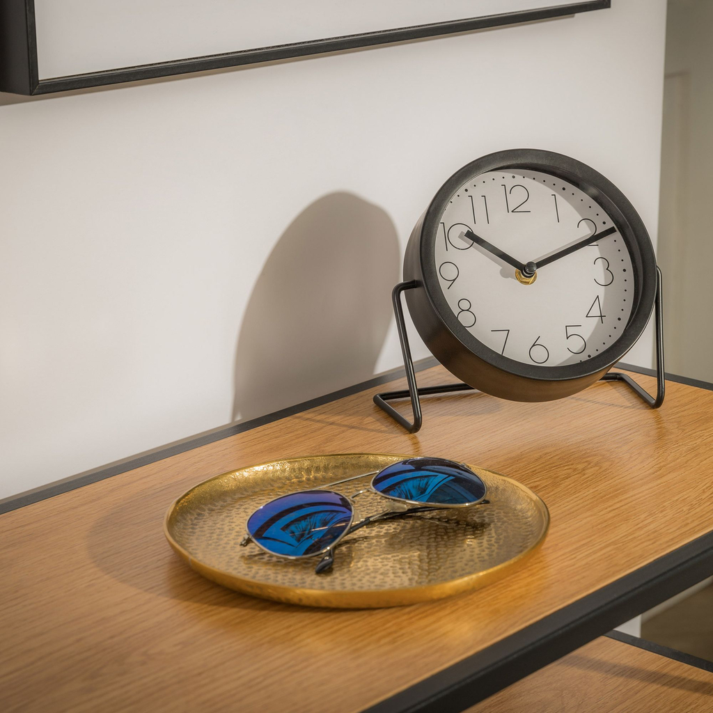 Konzolový stolík v industriálnom štýle s policou EXITIO