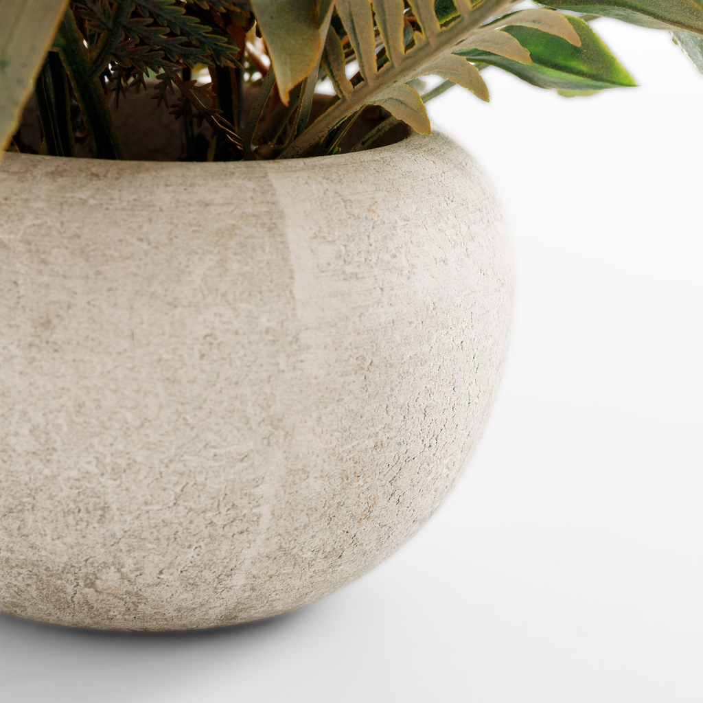 Kompozícia umelých kvetov v kvetináči 15 cm