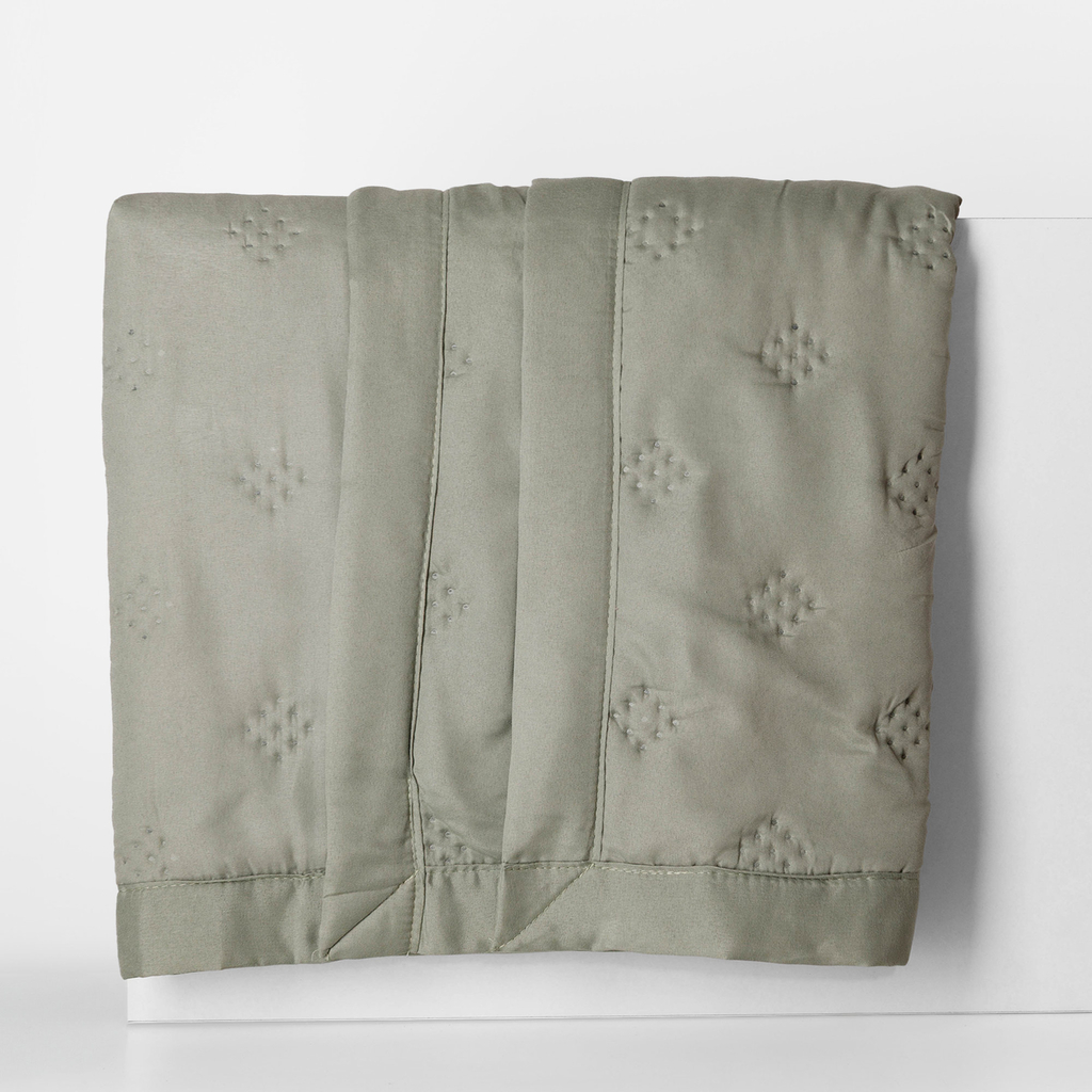 Olivovo zelený prehoz na posteľ CLOUD 220x200 cm