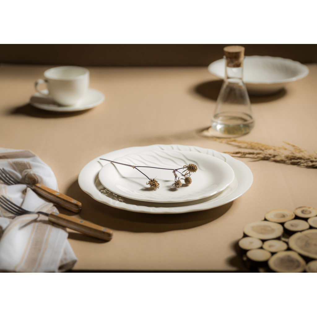 Porcelánový plytký tanier ALOHA 21 cm