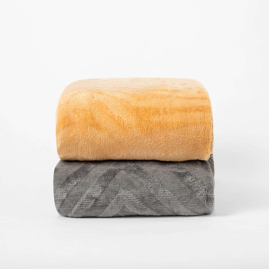 Deka DOBLE s motívom listov horčicová 150x200 cm