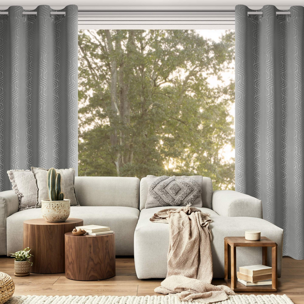 Záves na priechodkách v striebornej farbe OLETA 140x250 cm