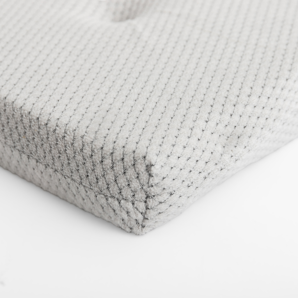 Podsedák na stoličku svetlosivý LUPPA 40x40 cm