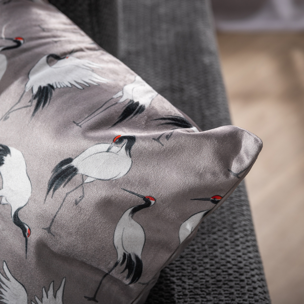 Obliečka na vankúš v sivej farbe LEANDRO 45x45 cm