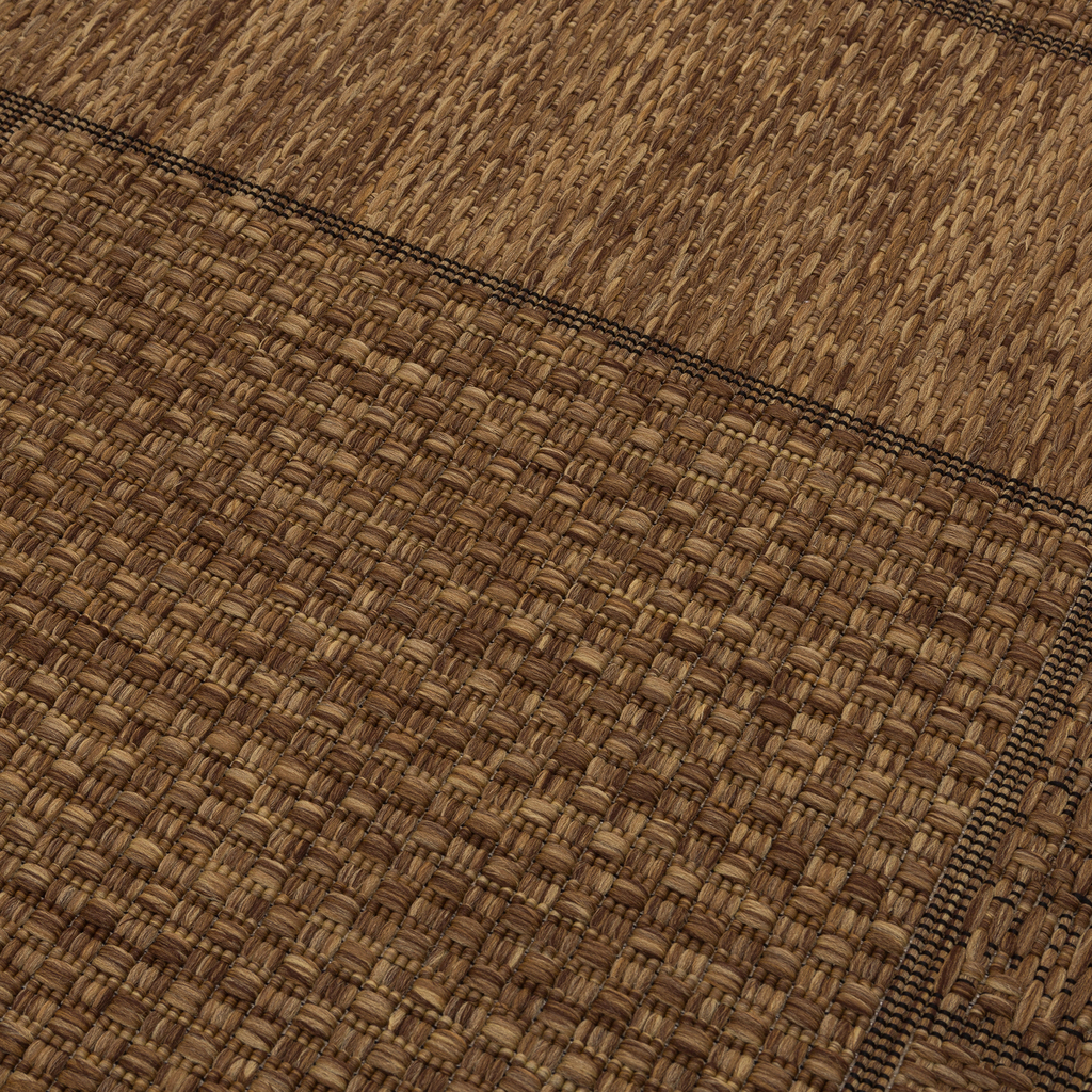 Vonkajší geometrický okrúhly koberec YUTA 120 cm