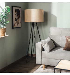 Stojacie svietidlo na čiernom statíve JUTA