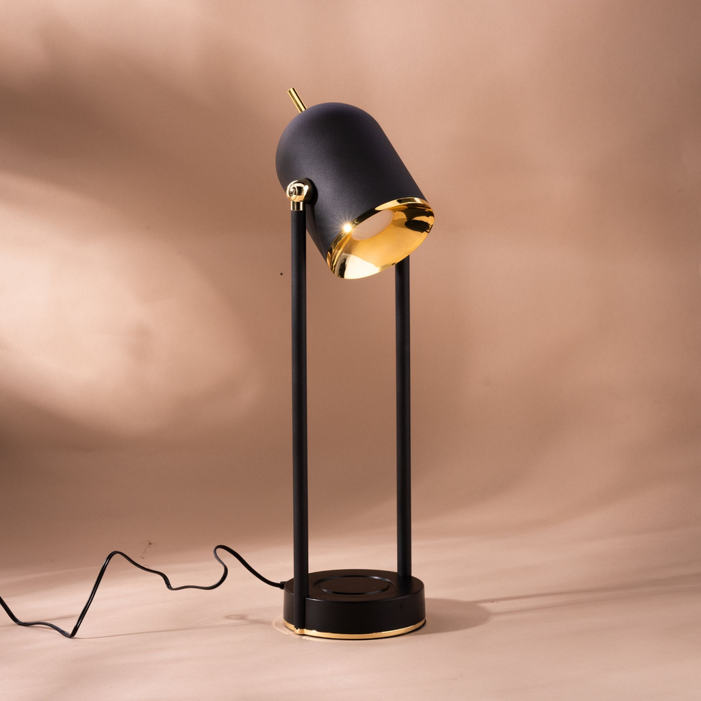 Stolná lampa LED F4