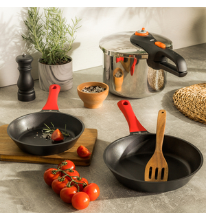 Panvica ZWIEGER OBSIDIAN 28 cm