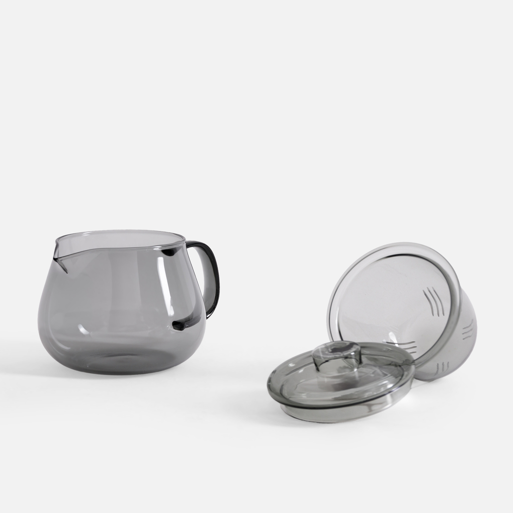 Džbán so sitkom sivý 650 ml