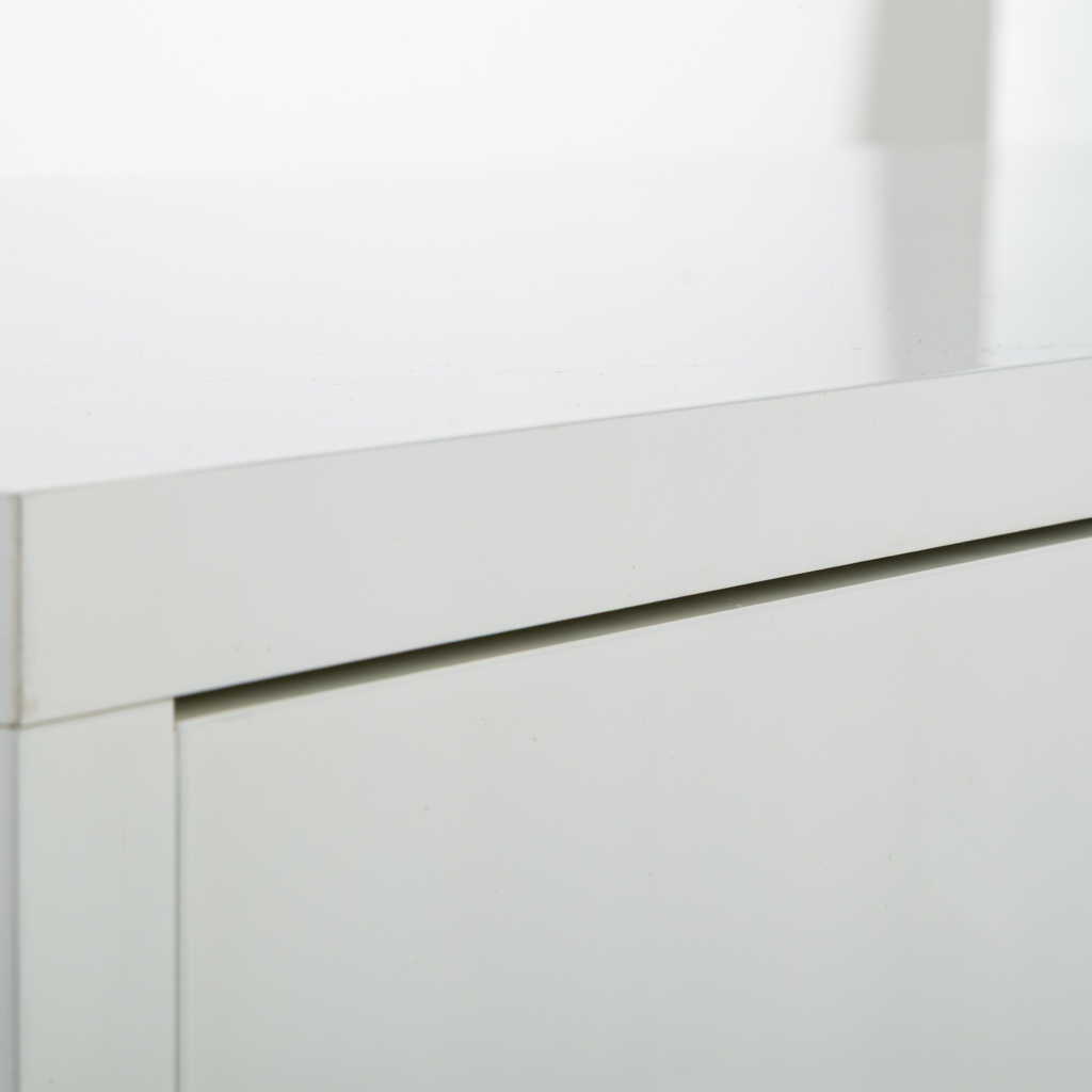 Konzola so zásuvkou ESPRESSO biela lesklá