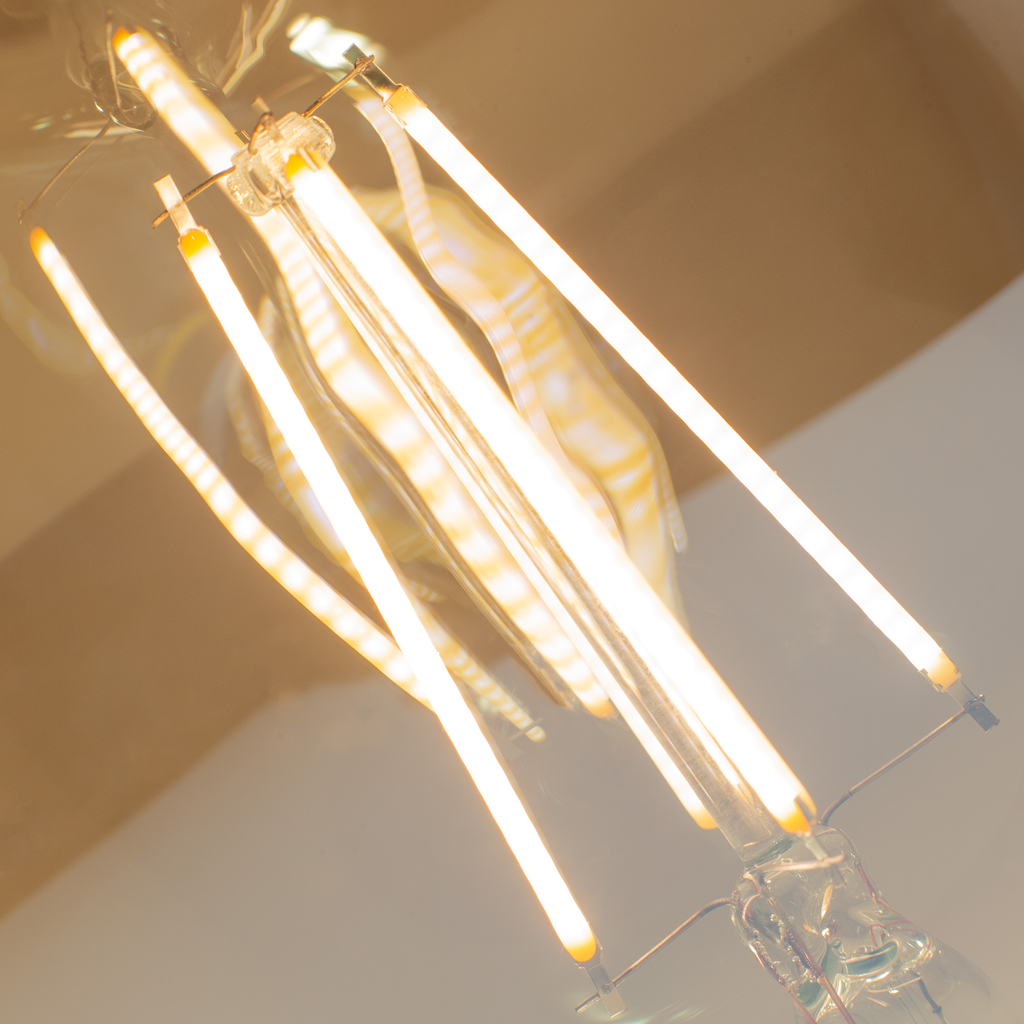 Dekoratívna LED žiarovka E27 6W teplá farba ORO-E27-G80-FL-AMBER-6W-DIMM