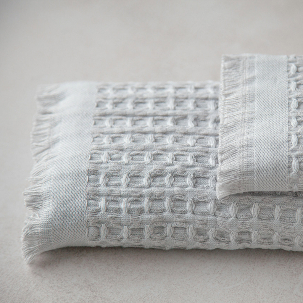 Strieborný bambusový uterák SOFT WAFEL BAMBOO SPA 80x160 cm