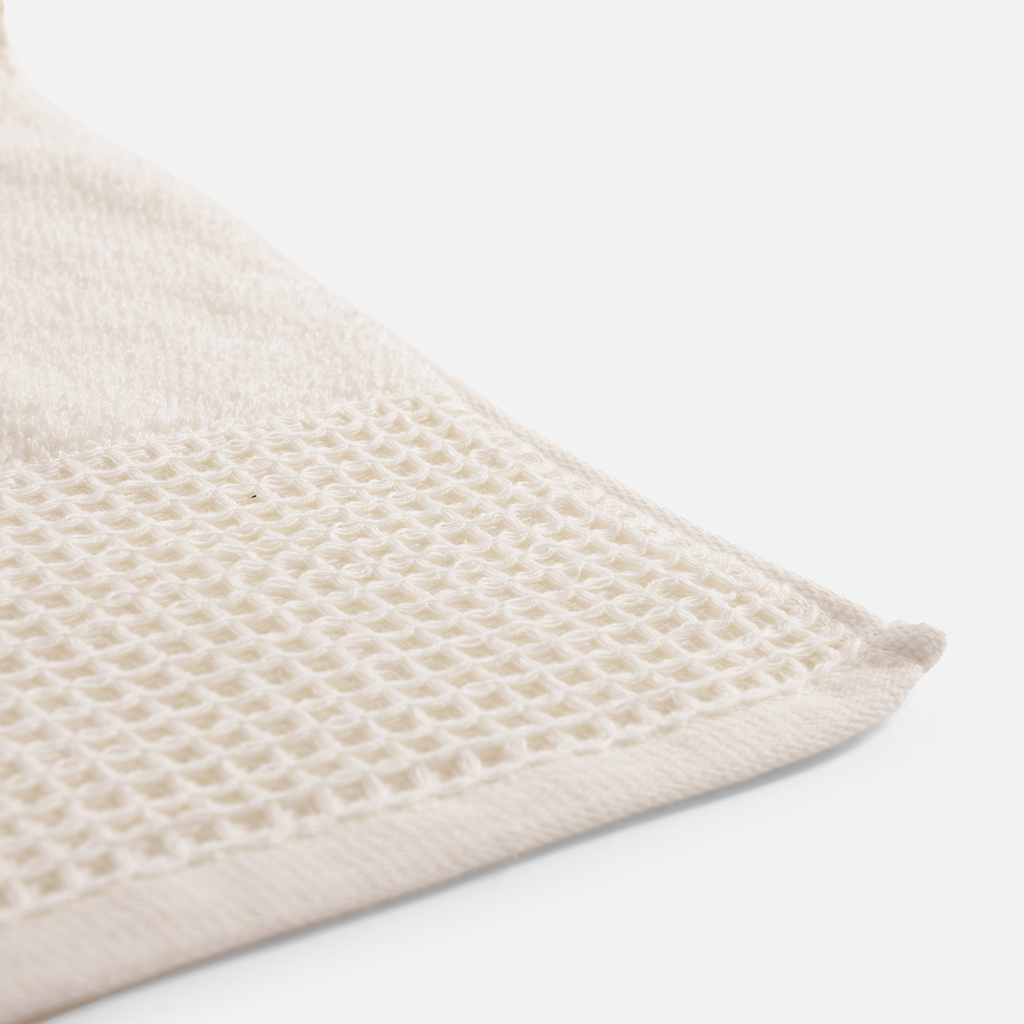 Bavlnený uterák v krémovej farbe ZEN 70x140 cm