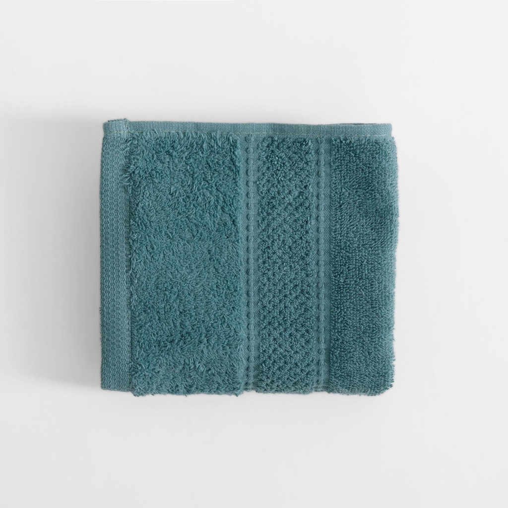 Bavlnený uterák na ruky v tmavozelenej farbe MARIO 30x50 cm