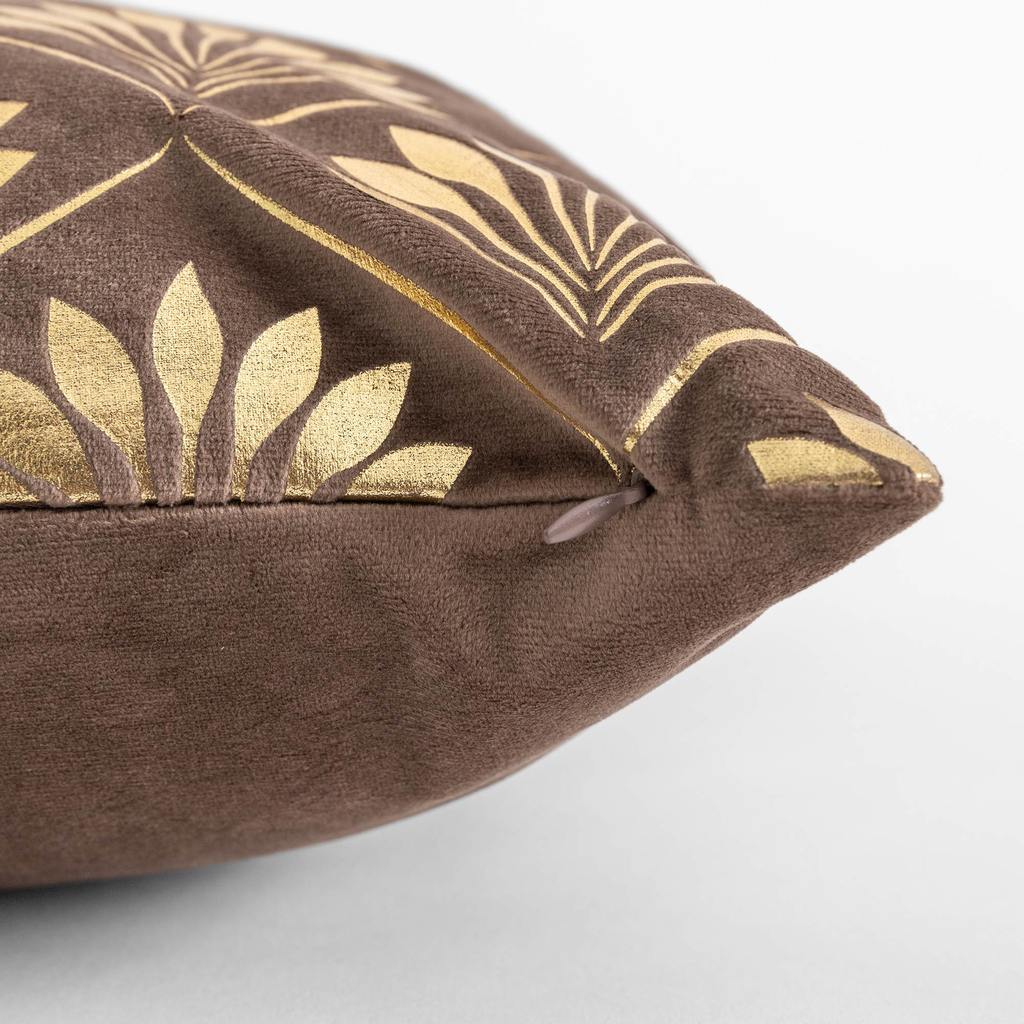 Dekoračná obliečka na vankúš v hnedej farbe DEKAR 45x45 cm