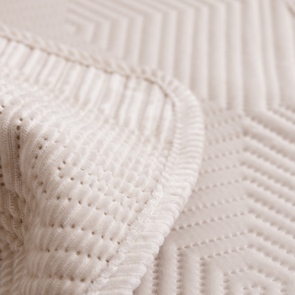 Prehoz na posteľ v krémovej farbe HYPNOSE 220x240 cm