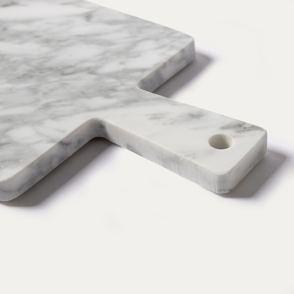 Obdĺžniková mramorová doska na krájanie 33x15 cm