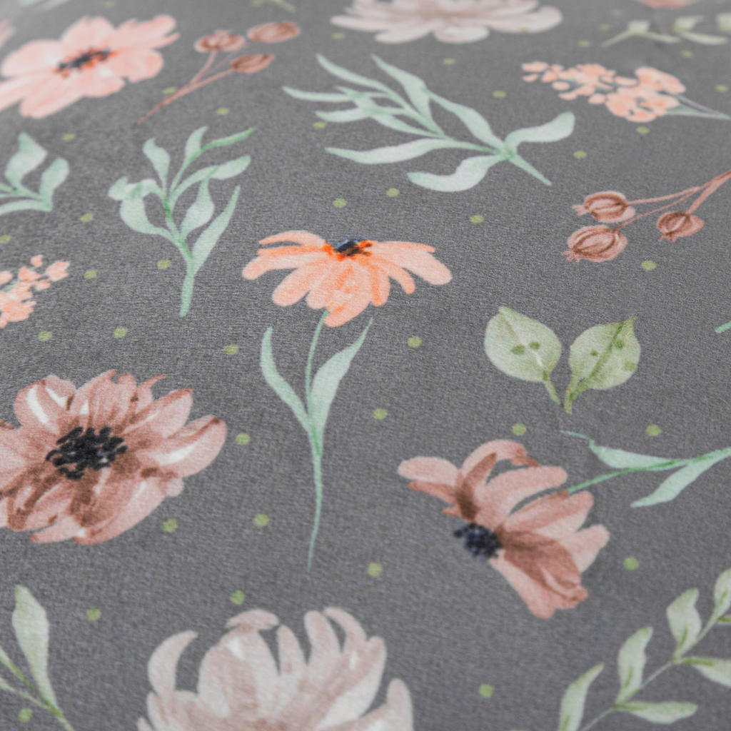 Dekoratívna kvetinová obliečka na vankúš DAISY sivá 30x50 cm