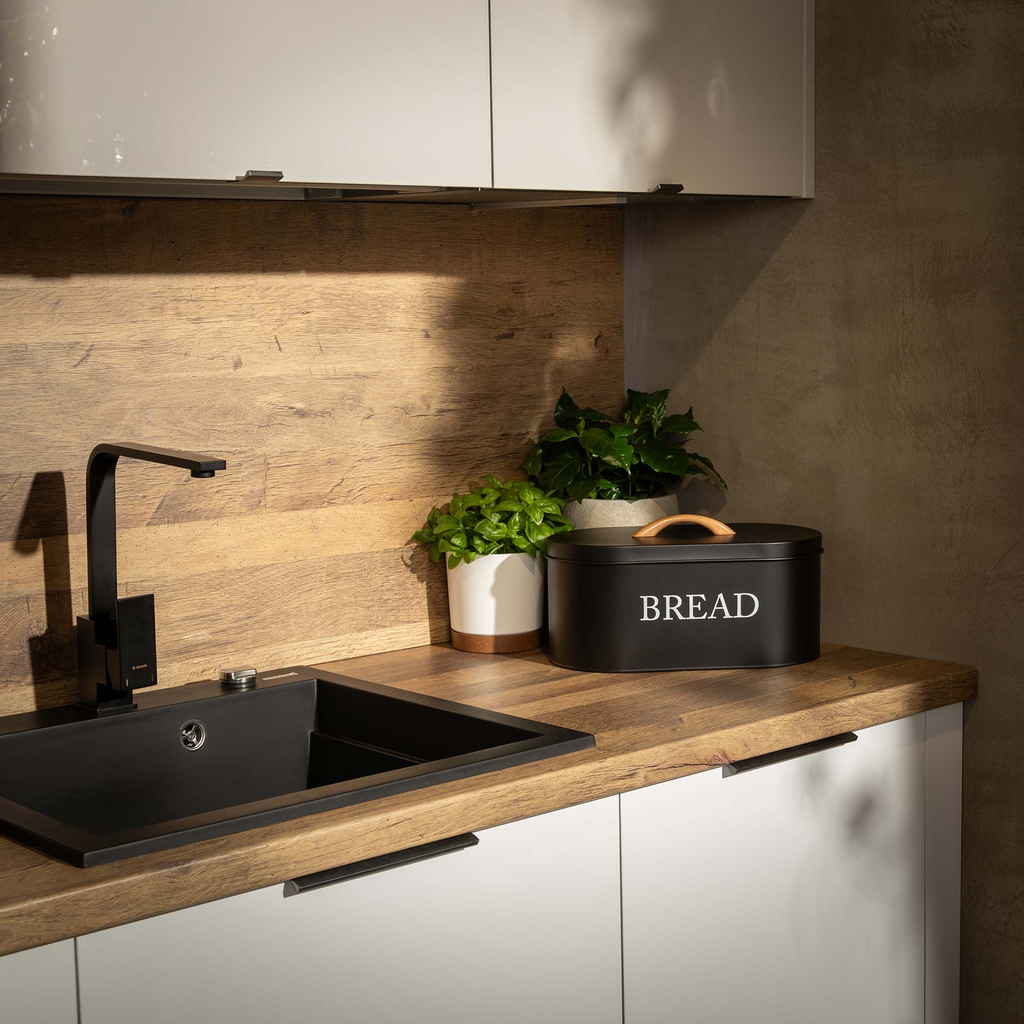 Chlebník čierny 34x15 cm