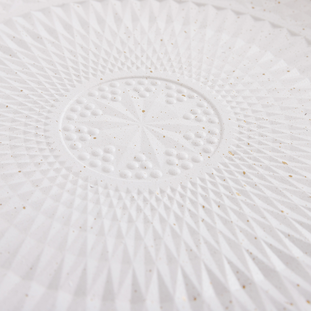 Dekoratívny tanier v bielej farbe 29,5 cm