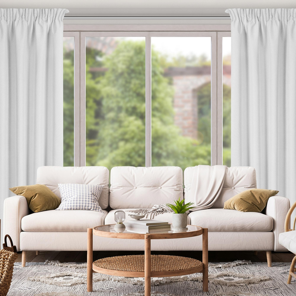 Záves na páske v striebornej farbe SUZAN 135x270 cm