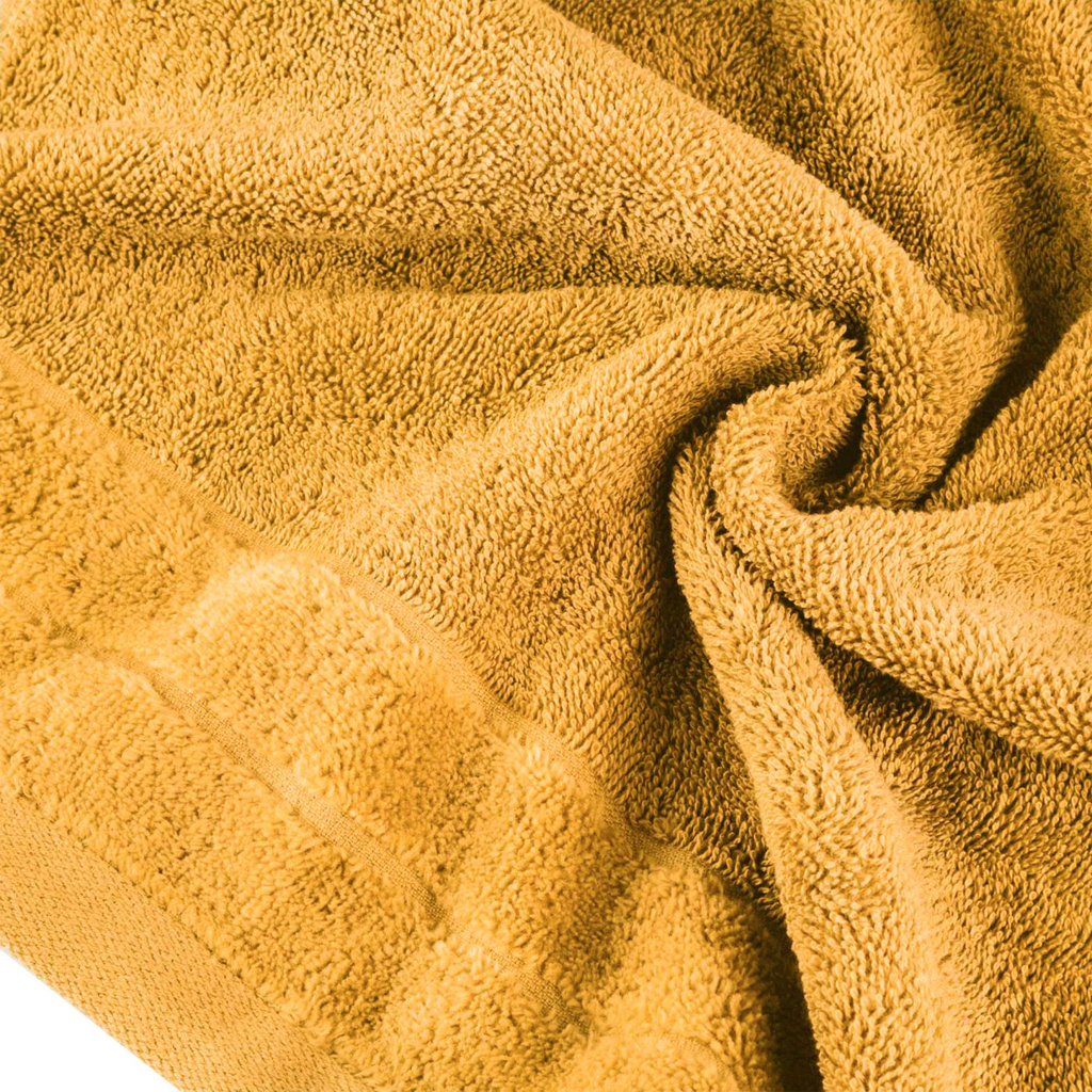 Bavlnený uterák DAMLA v horčicovej farbe 50x90 cm