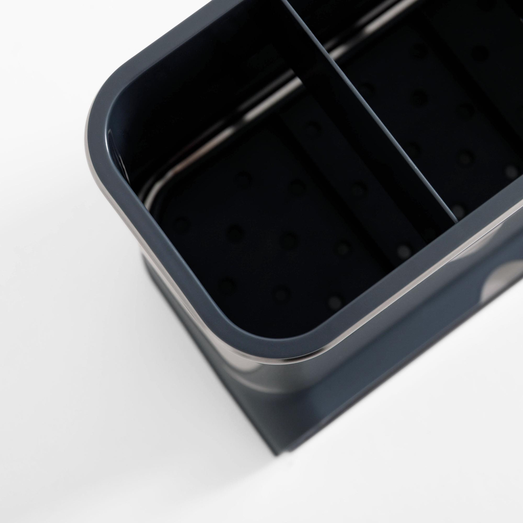 Odkvapkávač na príbory strieborný 14x9,7x15,8 cm