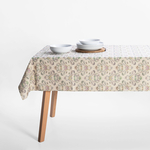 Obrus GRACE s kvetinovým vzorom 135x220 cm