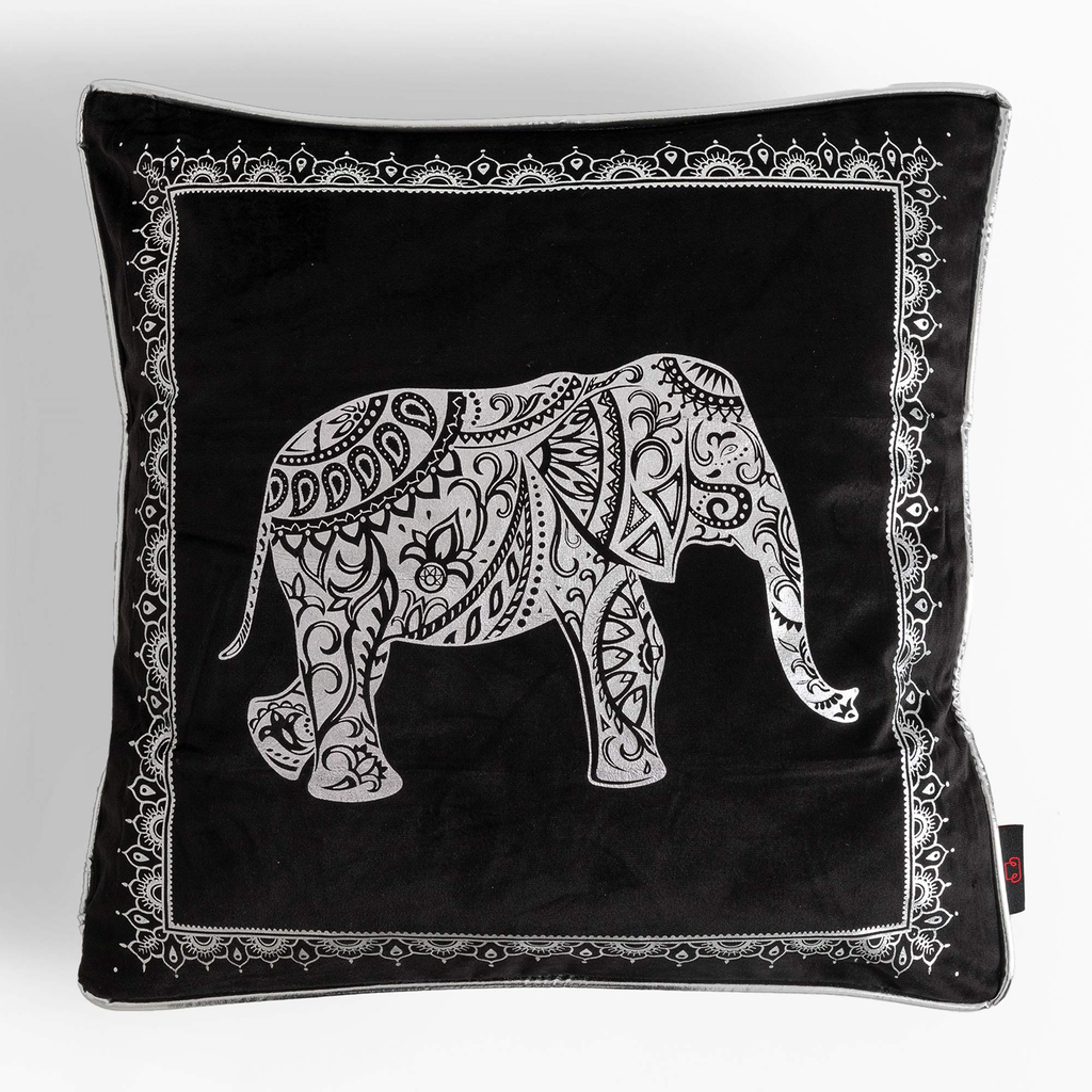 Obliečka na vankúš s motívom slona čiernej farby DAIRA 45x45 cm