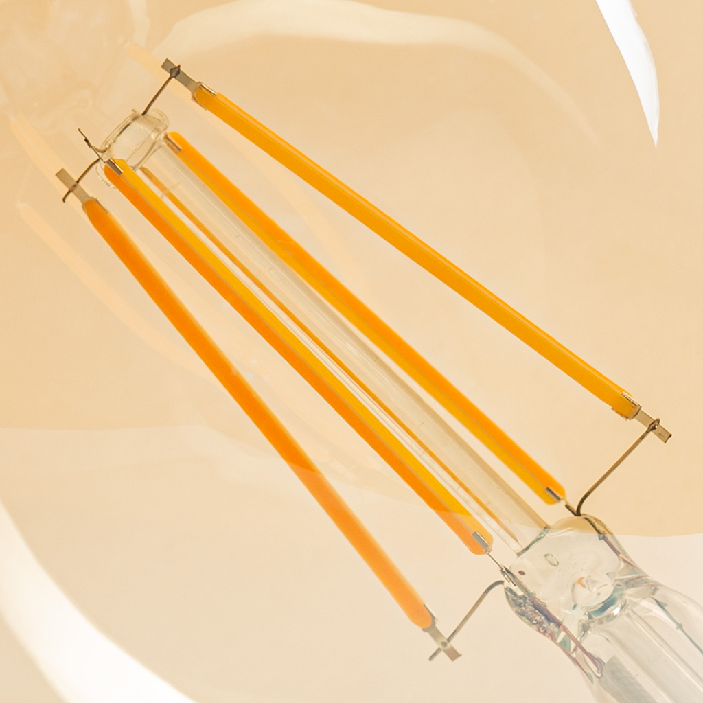 Dekoratívna LED žiarovka E27 6W teplá farba ORO-E27-G80-FL-AMBER-6W-DIMM