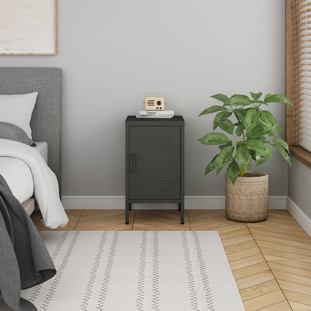 Nočný stolík SOLANS čierna