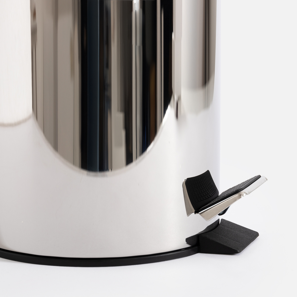 Odpadkový kôš s pedálom strieborný 3 l