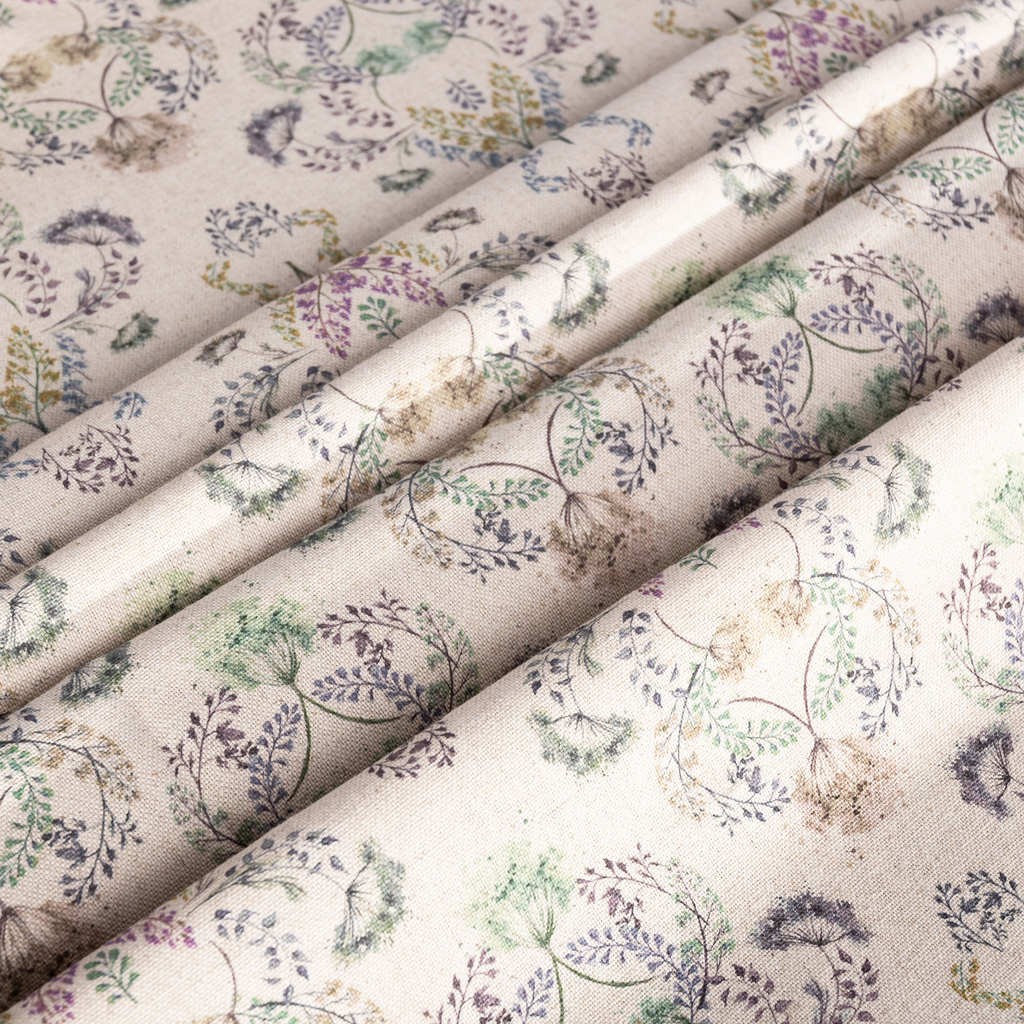 Obrus GRACE s kvetinovým vzorom 135x220 cm